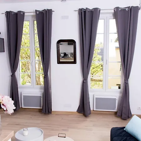 Le Balzane Chantilly